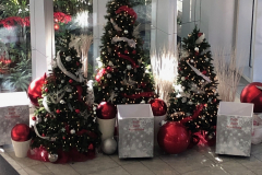 Seasonal Holiday Decor Design & Installation